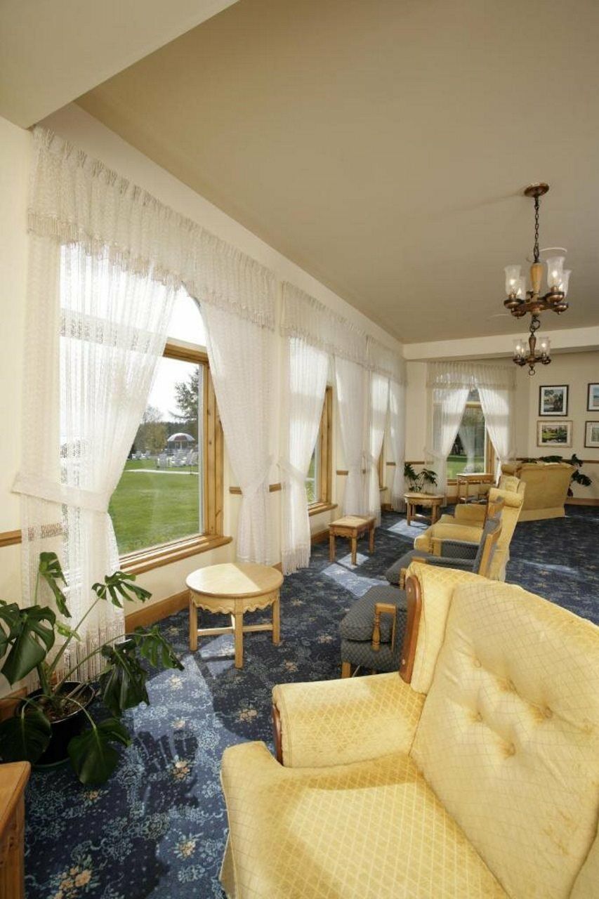 Hotel Тадуссак Екстер'єр фото
