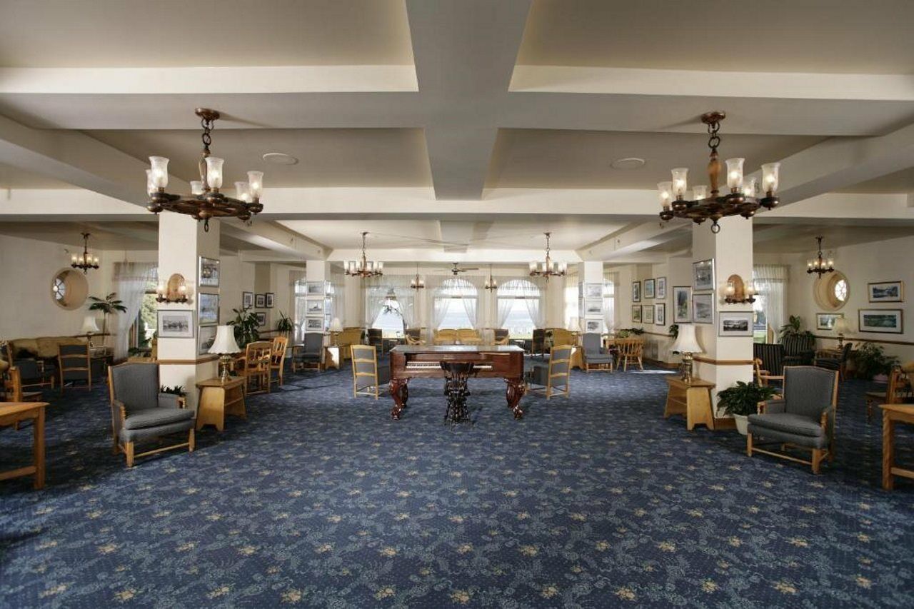 Hotel Тадуссак Екстер'єр фото